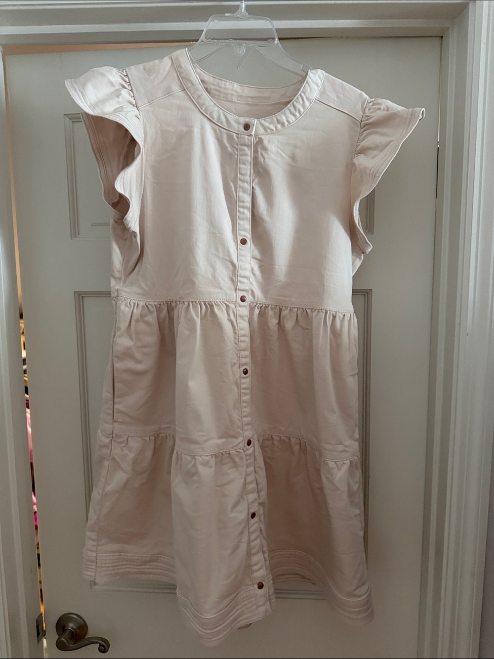 Marie Oliver Pale Cream Tiered Button-Front Flutter Sleeve Dress